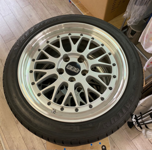 中古　タイヤ4個セット　BBS 17インチ