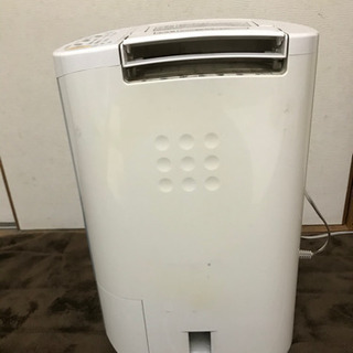 衣類乾燥　除湿機 差し上げます