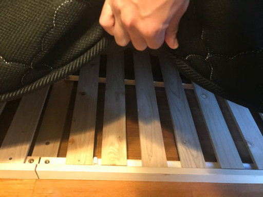 マットレスと下に引くスノコ