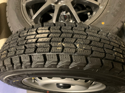 スタッドレスタイヤ　軽自動車用