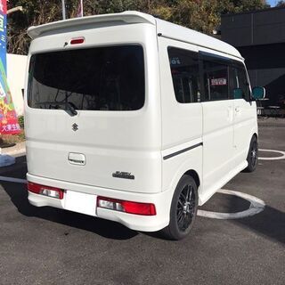 SUZUKI  エブリイワゴンPZターボ4WDの画像