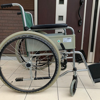 交渉中　中古品　車椅子　の画像