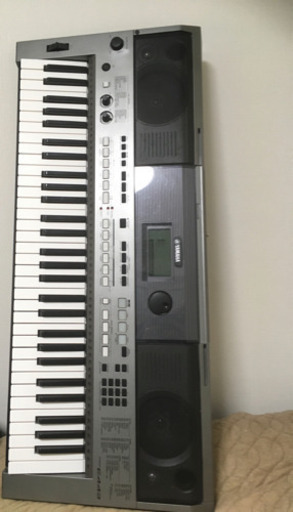 鍵盤楽器、ピアノ YAMAHA PSR-E443