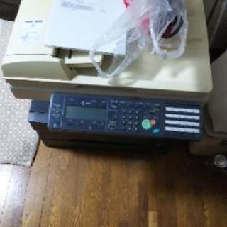 白黒コピーです。