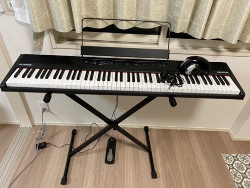 電子ピアノ　アレシス　Alesis