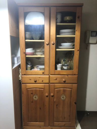 決まりました。　食器棚