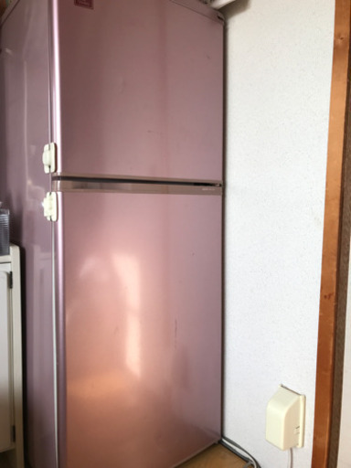 SANYO 冷蔵庫　137L まだ使えます。