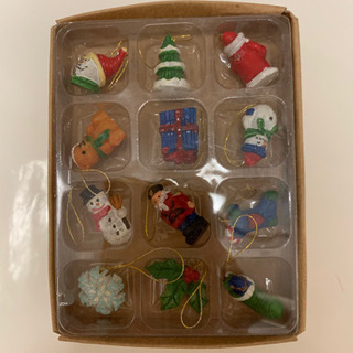 【受取に来てくれる方限定】可愛いミニ  クリスマスツリー  LEDライト付きの画像
