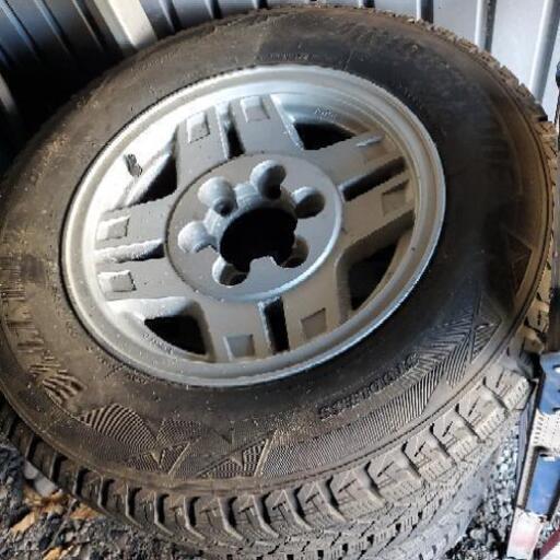 プラド純正ホイール　スタッドレス