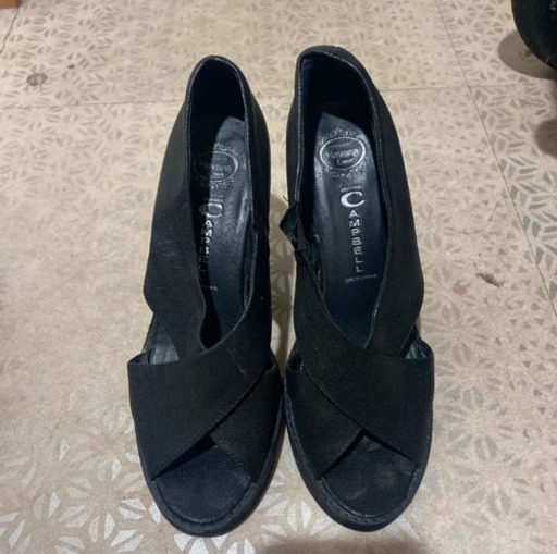 JEFFREY CAMPBELL パンプス