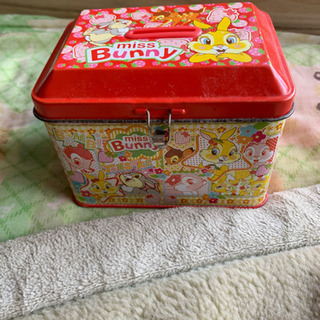 小物入れ  キャラクター  缶
