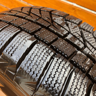 【値下げ】スタッドレスタイヤ　ホイール　セット　ワーゲン  205 55 16 エッティンガーの画像