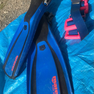 中古☆ダイビング☆ フィンとウェイトの画像