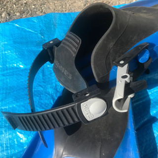 中古☆ダイビング☆ フィンとウェイトの画像