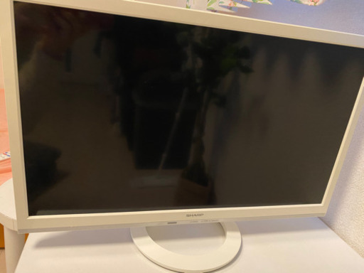 液晶テレビ　シャープ　アクオス　24型
