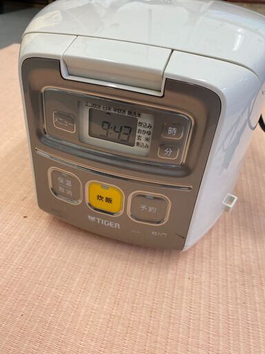 タイガー　３合　炊飯器　中古