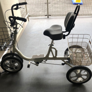 　自転車（四輪）の画像