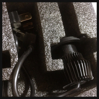 ご購入者様決定[未使用]LEDヘッドライト バルブ 車検対応 1...