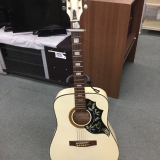 【12/19確約済み】【白❗️】ギター