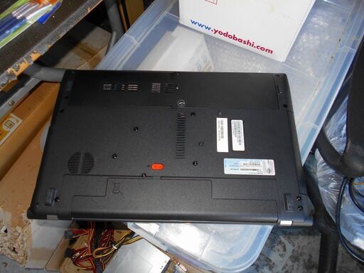Acer Aspire V3-571 Core i3　②
