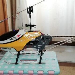 ラジコンヘリコプター