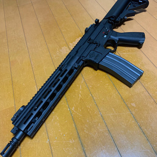 g&g cmf16  電動ガン　ベクターオプティクスZOD付けます