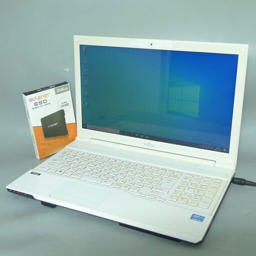 送料無料 新品SSD256GB 1台限定 ノートPC 中古良品 15.6型 富士通 AH45/K 第3世代Core i3 4GB BD-RE 無線 カメラ Windows10 Office ホワイト