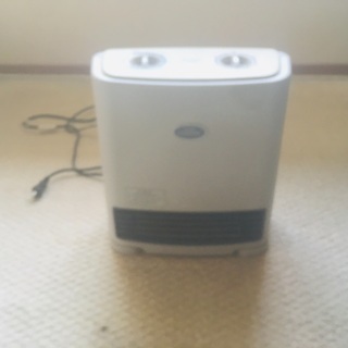 【西東京市】電気ファンヒーター