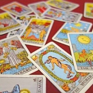 2021年を仕事運＆恋愛運を占う夜