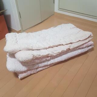 布団 セミダブル【完了】の画像