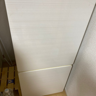 冷蔵庫　自動霜取り付き