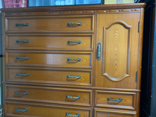 ケヤキのタンス