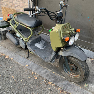 ズーマー 一番人気カーキ！走行距離1万キロ台‼️