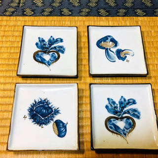 正方形皿　4枚　野菜柄