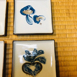 正方形皿　4枚　野菜柄の画像