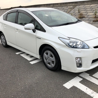 トヨタ　30 プリウス