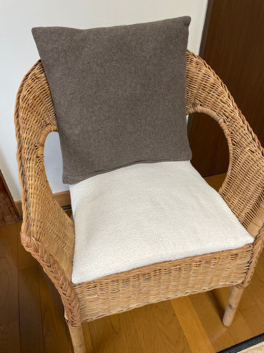 IKEA 藤　イス