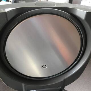 SHARP製5.5合炊き炊飯器（型番KS-Z101）【値下げしました】の画像