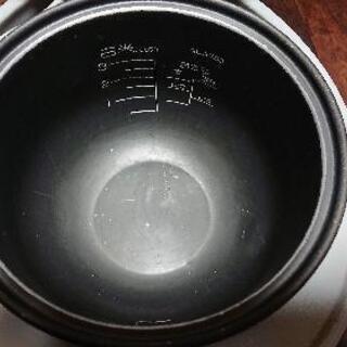 (取引中)TIGER 炊飯器 3号炊 JAU-A55の画像