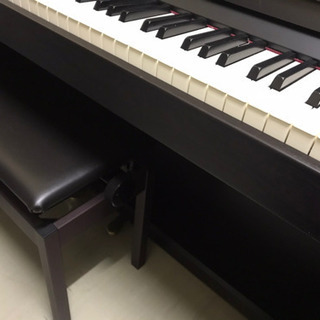 Roland 電子ピアノの画像