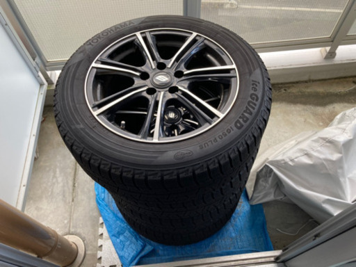 スタッドレスタイヤ　トヨタCH-R