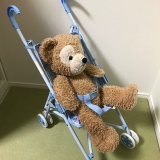 おもちゃのベビーカーの画像