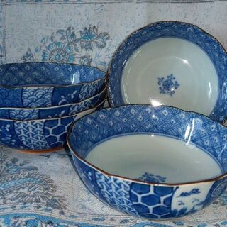 藍色の和柄小鉢５枚