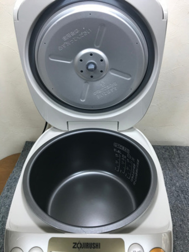 A2056☆カードOK☆象印2015年製マイコン炊飯器