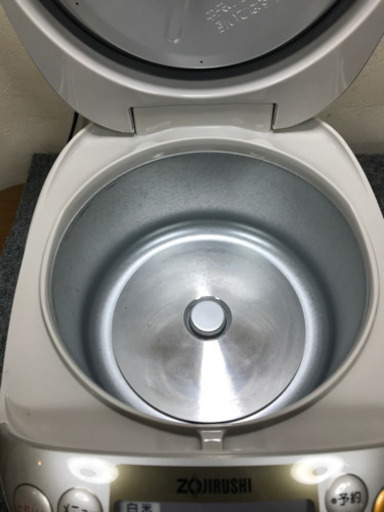 A2056☆カードOK☆象印2015年製マイコン炊飯器