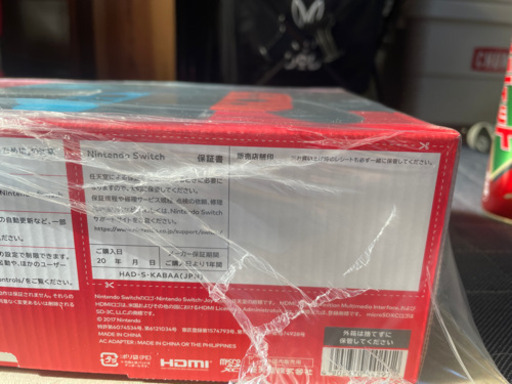新品 NINTENDO switch 本体 ネオン