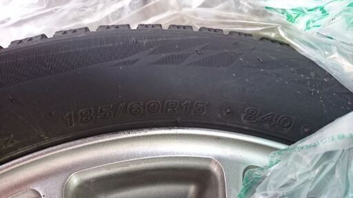 タイヤ、ホイール 185/60R15 840