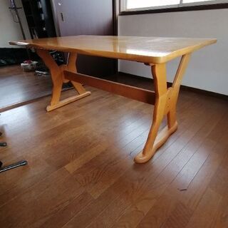 テーブル(作業台)