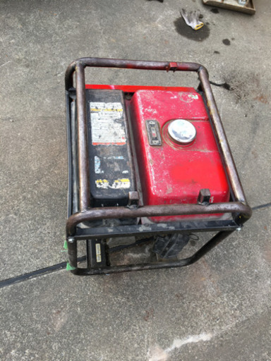 北越工業/本田製AIRMAN　エアマン　サイクロコンバータ　発電機　ガソリン　エンジン　小型 軽量 発電機　100V　50/60Hz　2.6kVA◆HP2600C