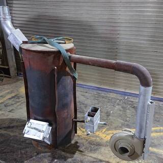 最終値下げ！赤字覚悟！大型廃油ストーブ！！ﾌﾞﾛｱ新品！? 2台入荷しま